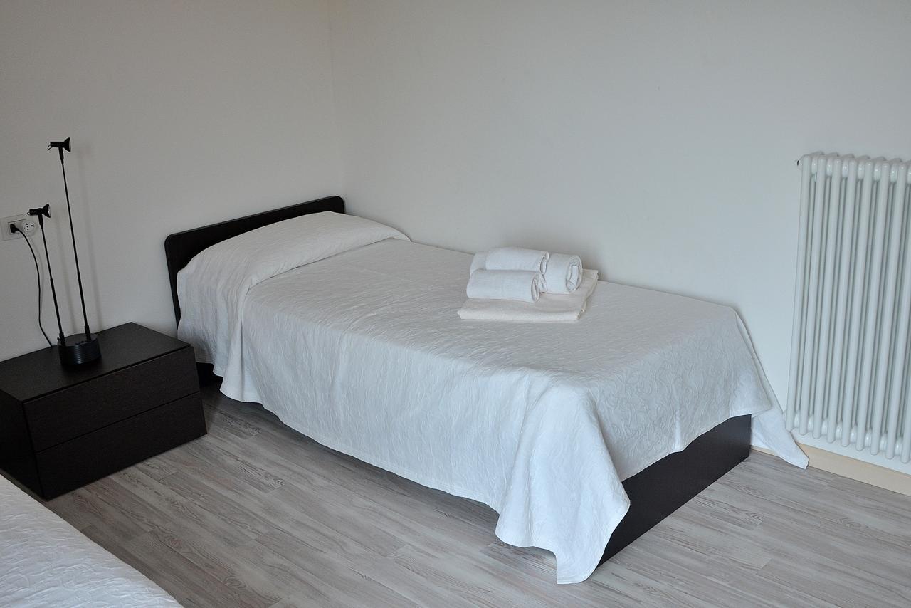 Residenza Alle Torri With Pool Torri Del Benaco Dış mekan fotoğraf