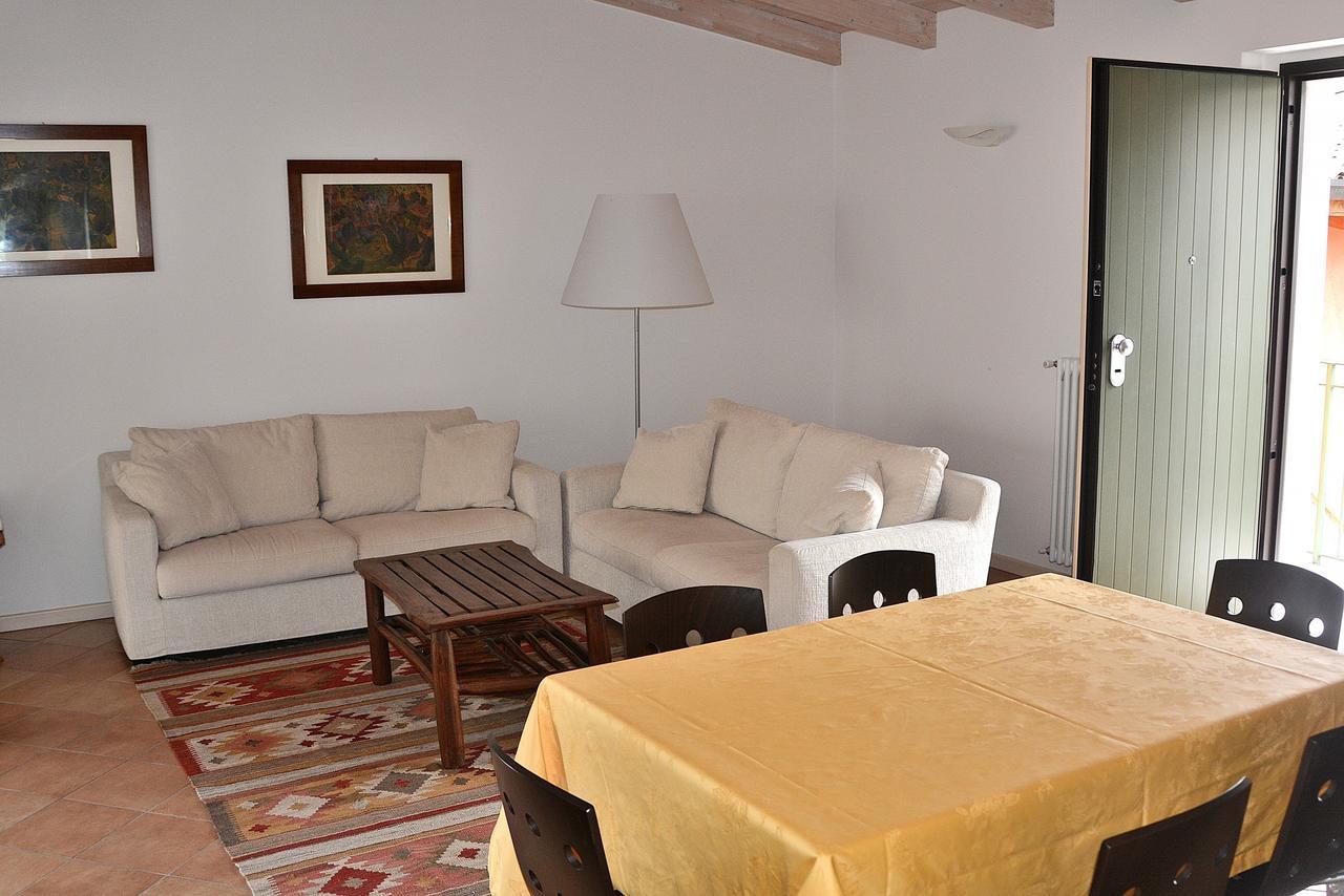 Residenza Alle Torri With Pool Torri Del Benaco Dış mekan fotoğraf