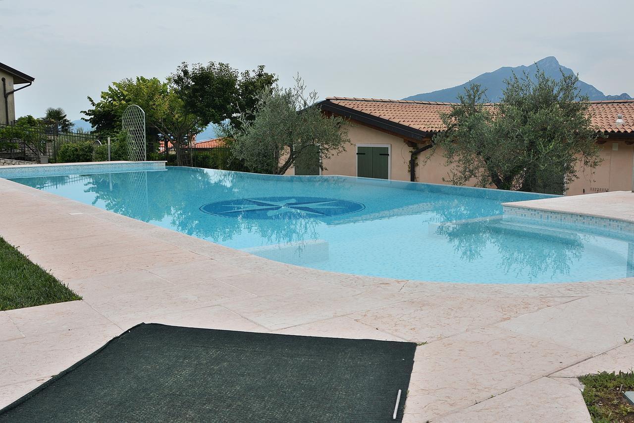 Residenza Alle Torri With Pool Torri Del Benaco Dış mekan fotoğraf